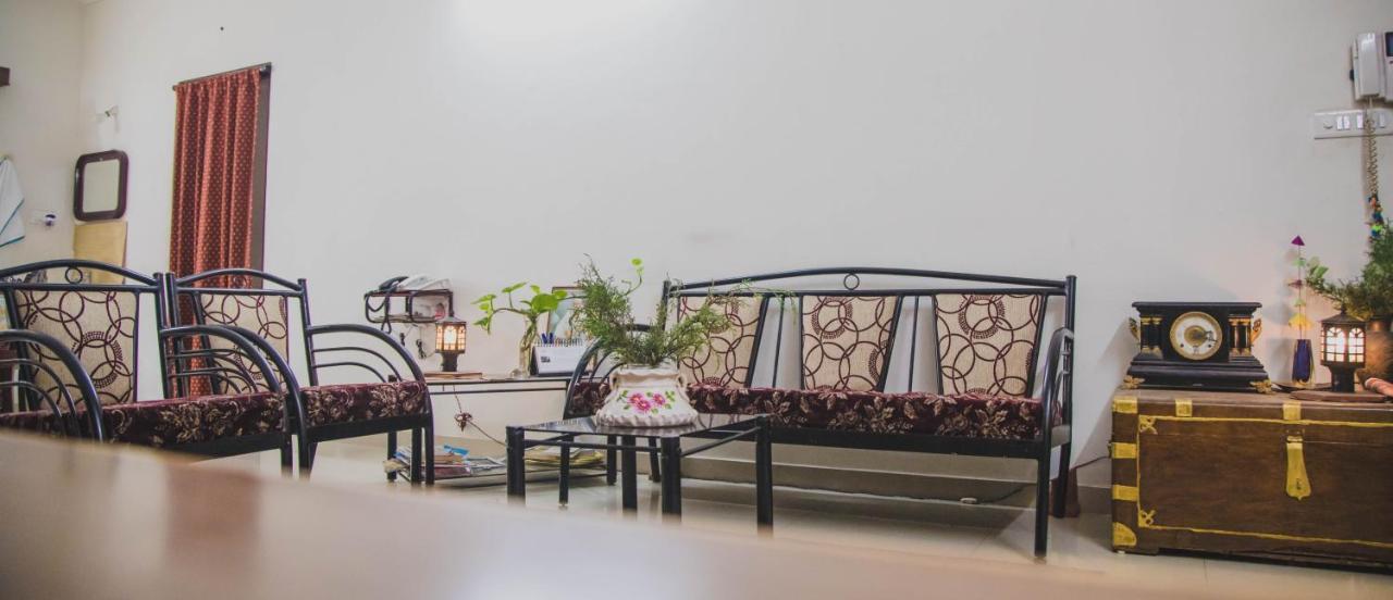 Homestay For Women 코임바토르 외부 사진